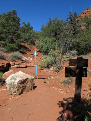 Coconino Loop Trail ascends up between the two peaks of the butte.