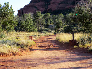 Continuation of Bell Rock Pathway